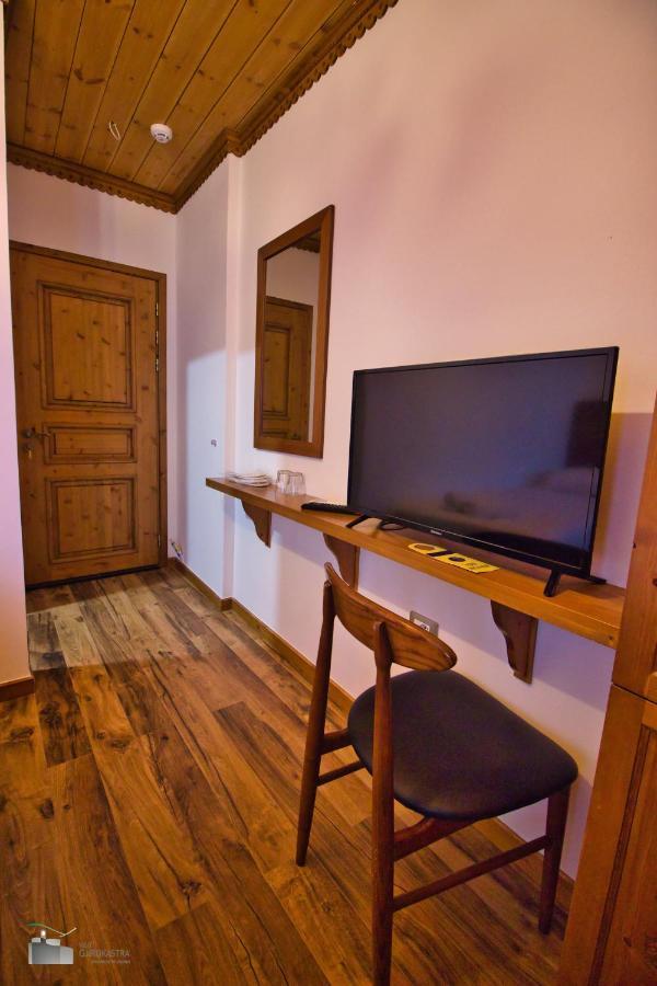 Boutique Hotel Praga Gjirokastër Eksteriør bilde